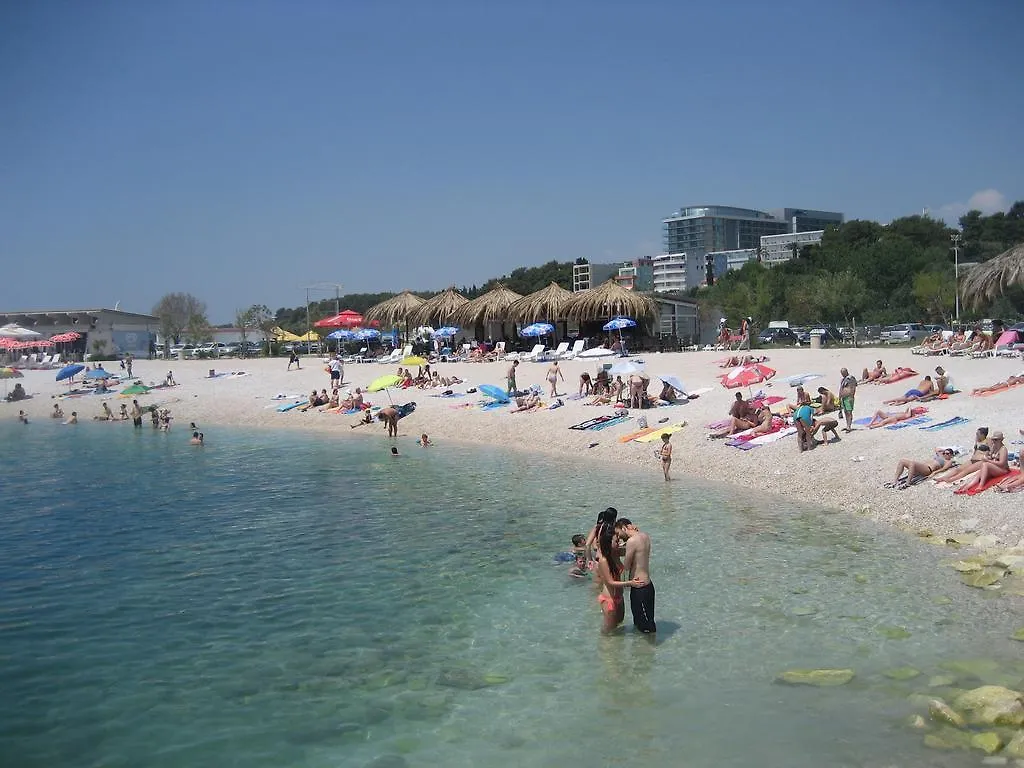 Studio Seaside Apartment Amphora Croatia
